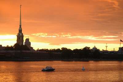 City Tour of St. Petersburg with visit to Peter and Paul Fortress